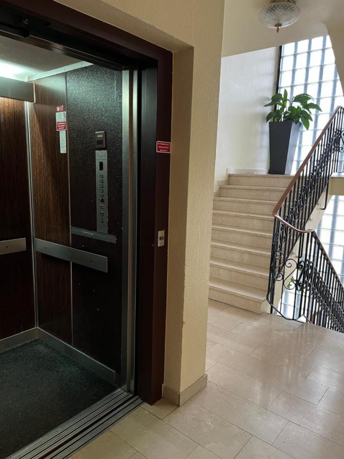 קלן Hotel Am Flughafen מראה חיצוני תמונה
